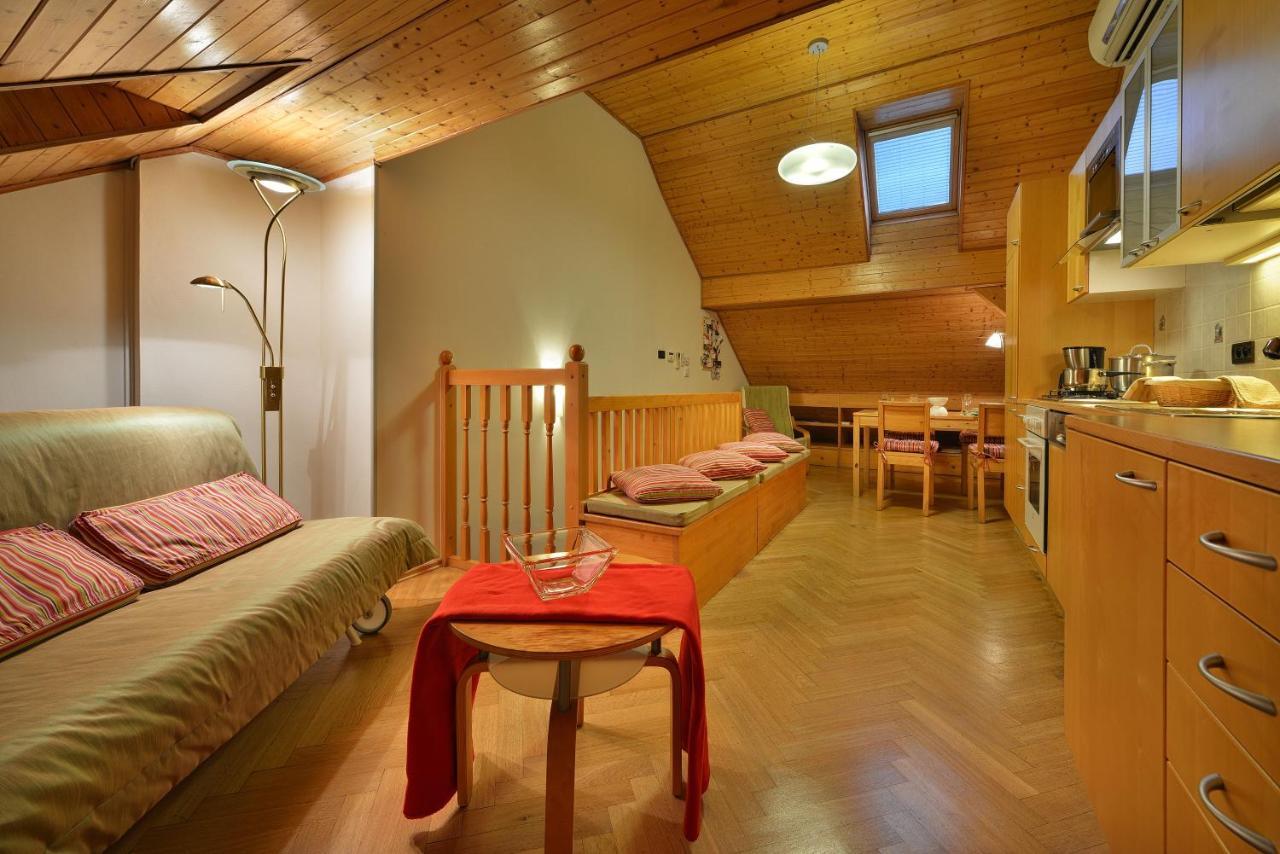Old Town Apartments Tyn — Fotky 2